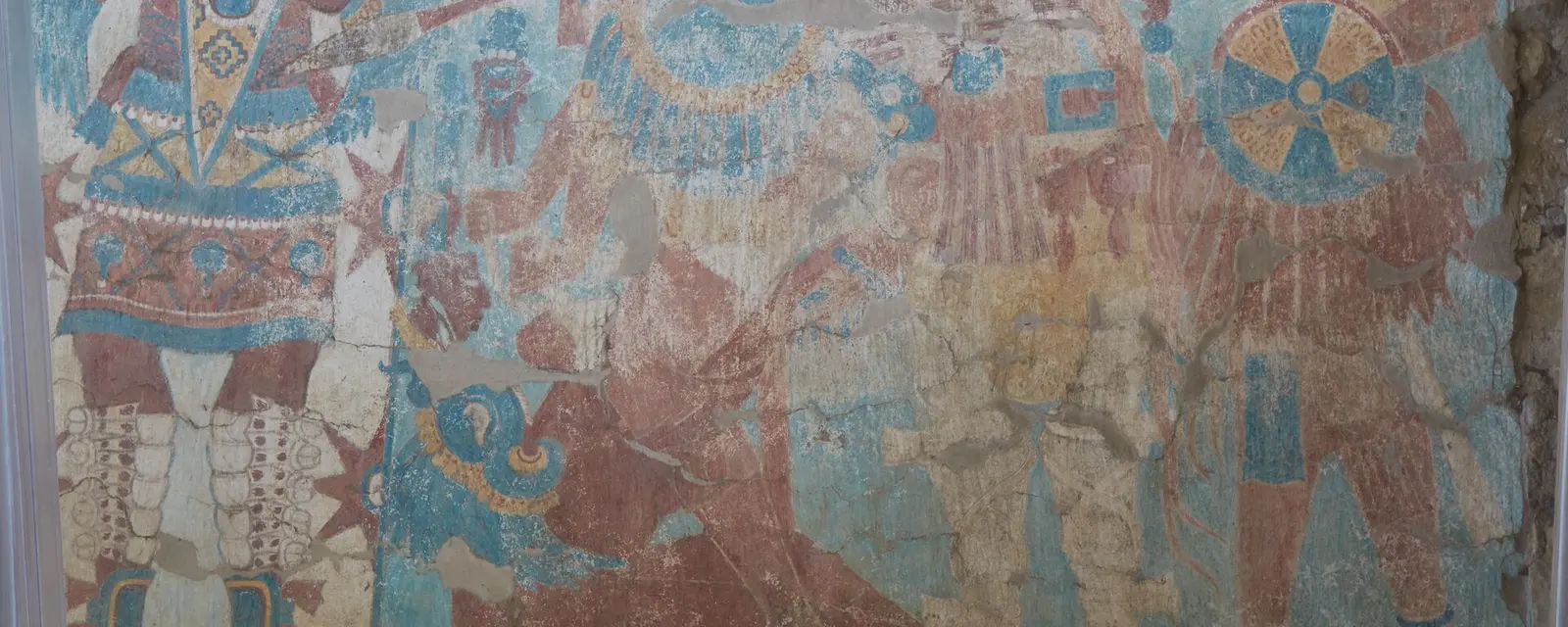Detalle del mural de la Batalla de Cacaxtla con sus colores originales
